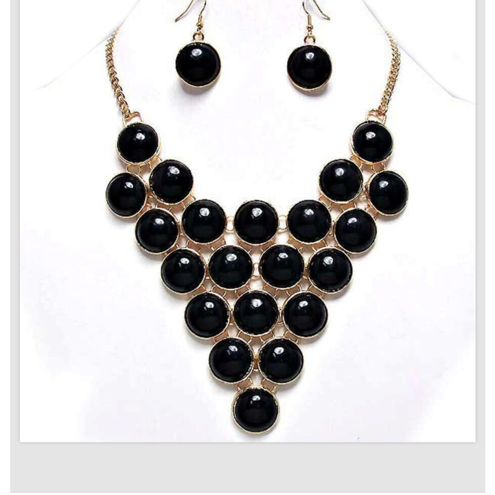 Necklace Earrings Black Gold Statement Bib Women’s 18”-21”L Chunky Jewelry Set